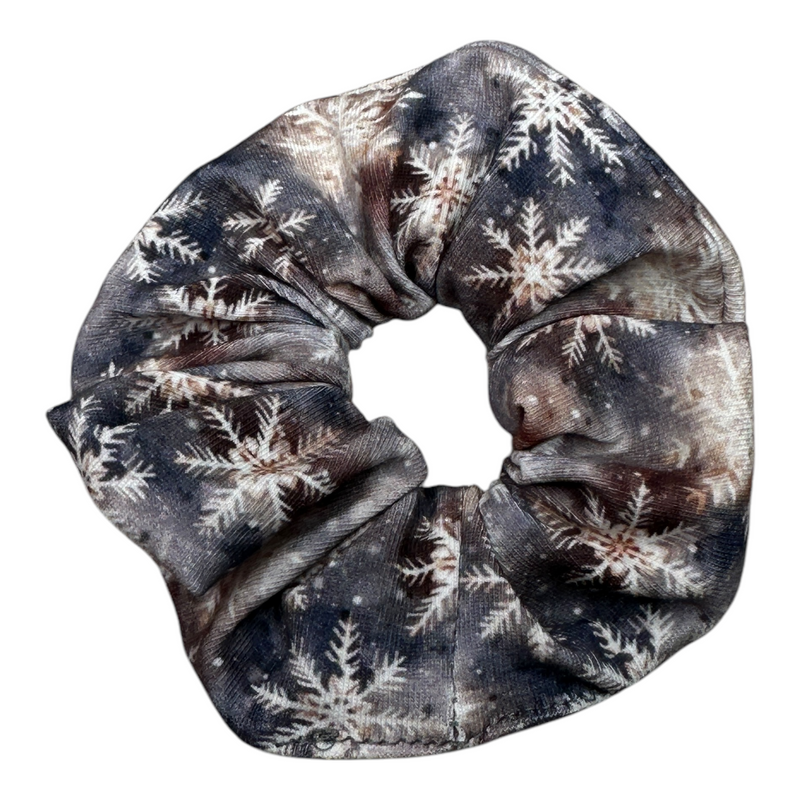 Frosted elegance Scrunchy