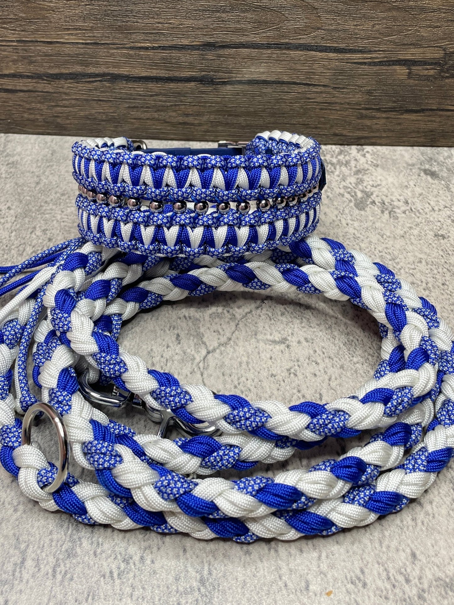 Navy pearls - doggiescouture.at