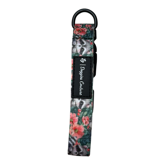 Raccoon Blossom Halsband