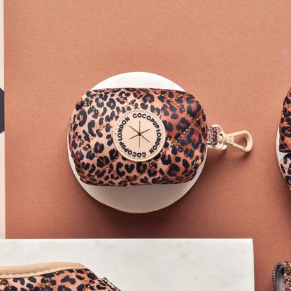 Gestepptes Leopard-Welpen-Kotbeutelhalter