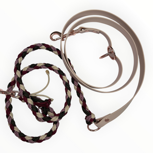 Double-Trouble-Sofortkaufleine von Doggies Couture – handgefertigte Hundeleine aus Paracord und Biothane, 220 cm lang, flexibel von Handschlaufe bis Crossbody verstellbar und mit zwei frostsicheren 360°-Bolzenkarabinern.