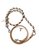 „Double Trouble“ Biothane- und Paracord-Hundeleine in Beige, Creme und Braun mit silbernen Karabinern – individuell konfigurierbare handsfree Hundeleine von Doggies Couture.