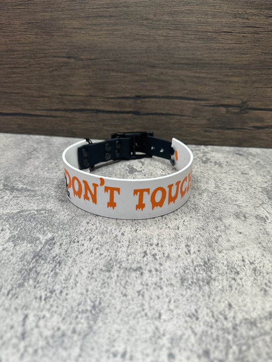 „Dont touch“ Halsband - doggiescouture.at