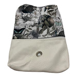 Gassitasche dark flowers - doggiescouture.at