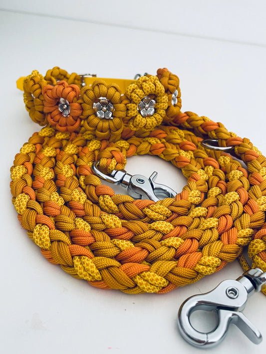 Konfigurator Flower Power Halsband - doggiescouture.at