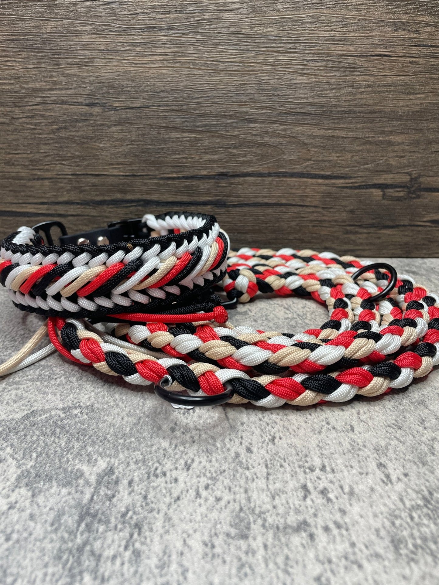 Konfigurator Halsband Toulon - doggiescouture.at