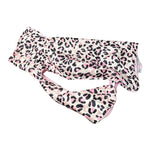 Wasserdichter Hunderegenmantel für Hündinnen im Rosa-Leopard-Design – handmade & hochwertig.